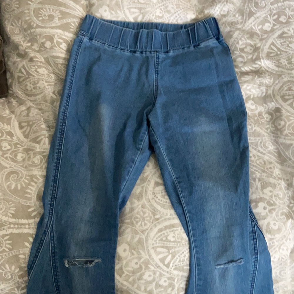 Flare Ripped Jeans - Picture 4 of 5